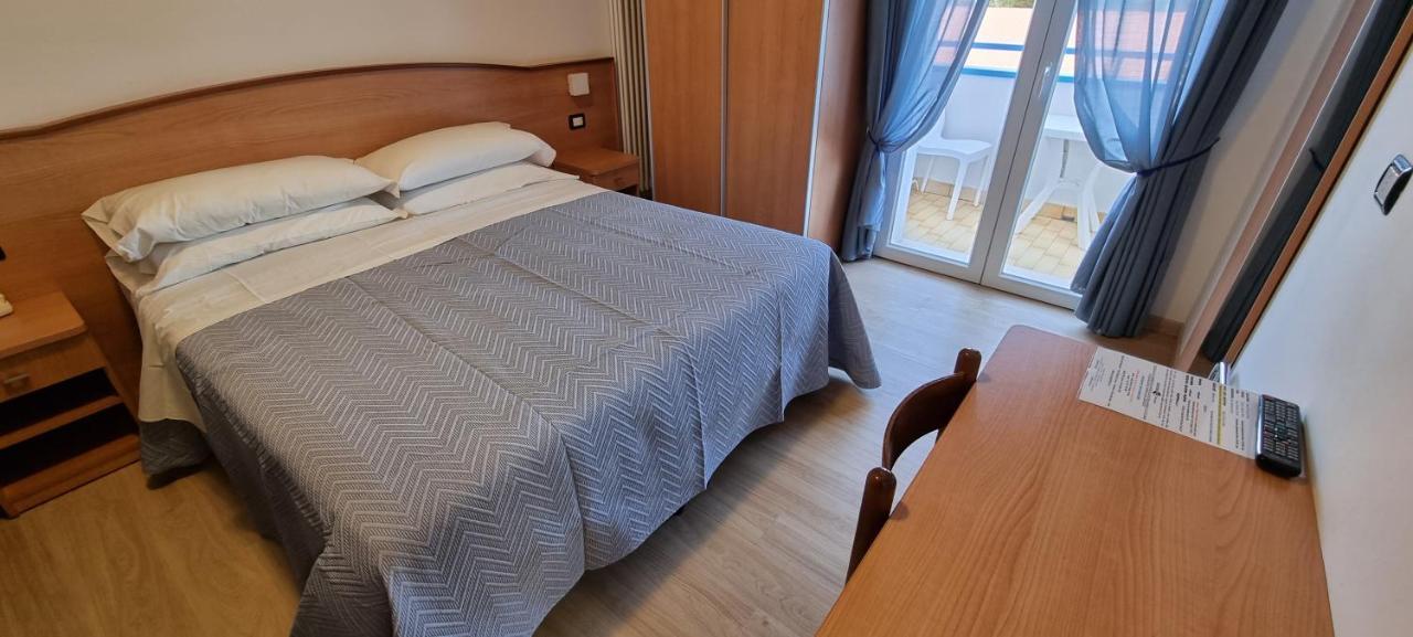 Hotel Mare Blu -- Boutique Pineto Zewnętrze zdjęcie